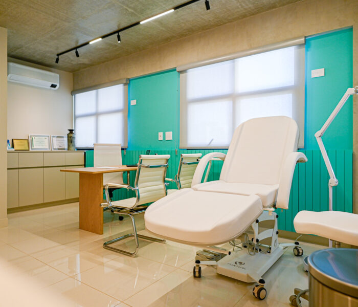 Derma 12